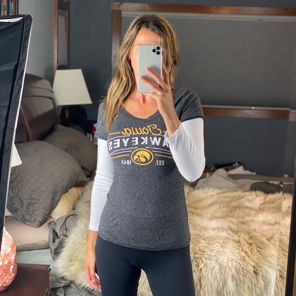 Creative Apparel Iowa Hawkeye Long Sleeve Top, Small